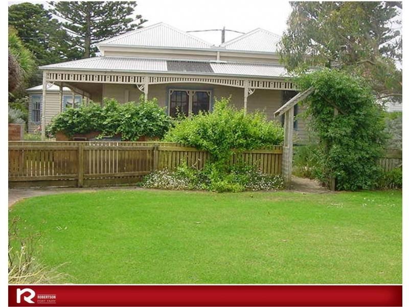 101 Regent Street, Port Fairy VIC 3284