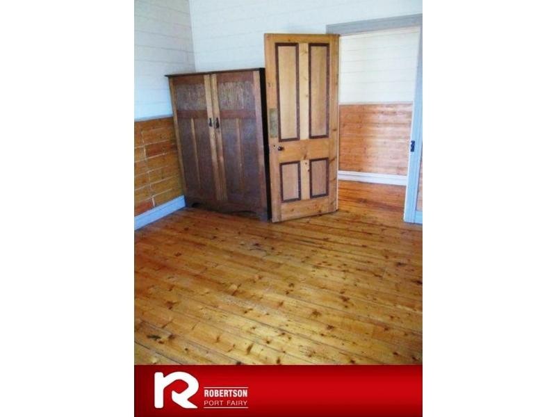 16 Singleton Street, Port Fairy VIC 3284