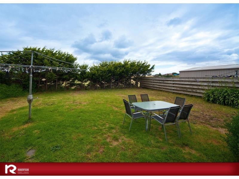 16 Singleton Street, Port Fairy VIC 3284