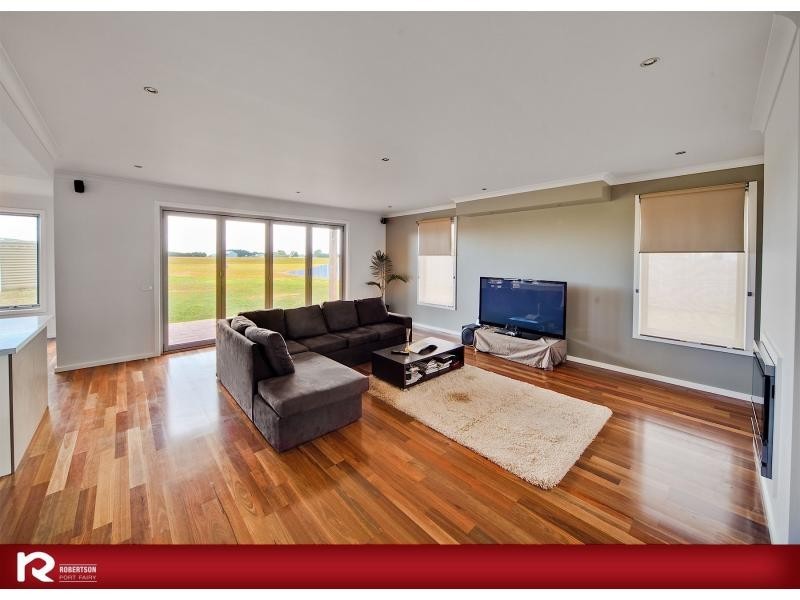 184 Princes Highway, Port Fairy VIC 3284