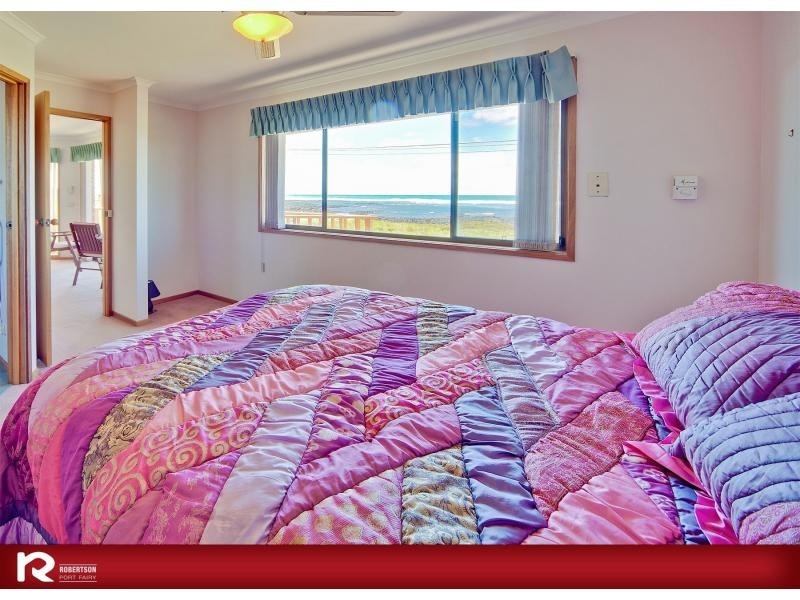 54 Ocean Drive, Port Fairy VIC 3284