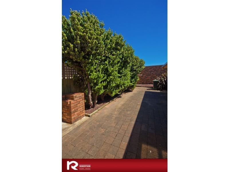 54 Ocean Drive, Port Fairy VIC 3284