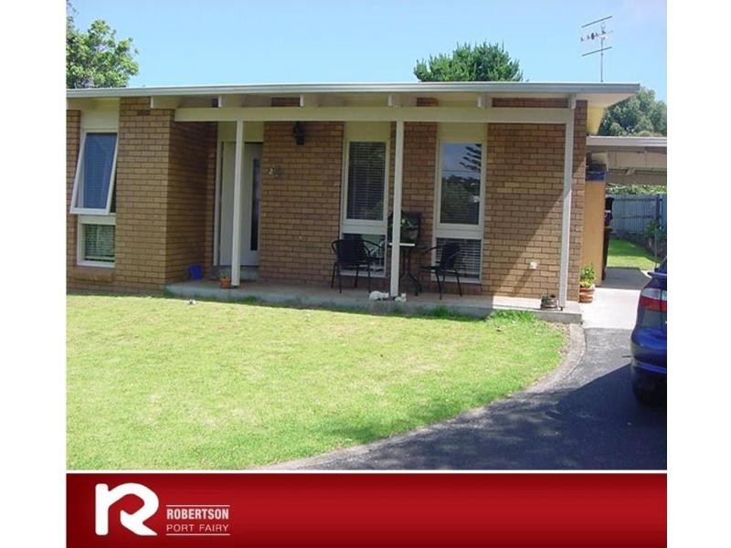 2/48 Albert Avenue, Port Fairy VIC 3284