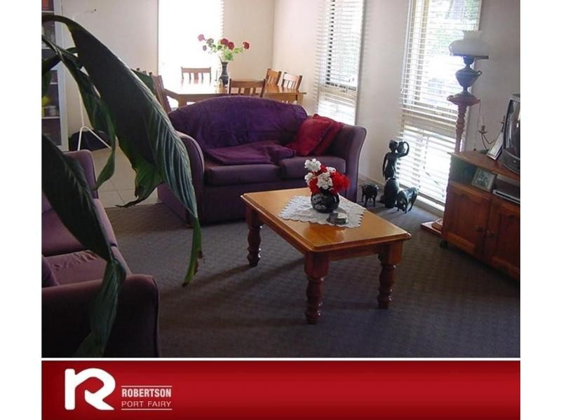 2/48 Albert Avenue, Port Fairy VIC 3284