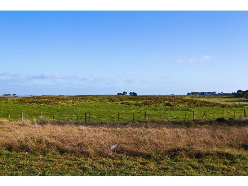 1 Faulkners Road North, Tarrone VIC 3283