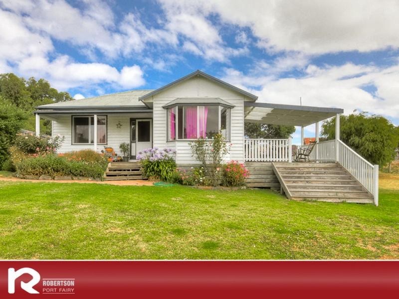 98 Princes Highway, Port Fairy VIC 3284