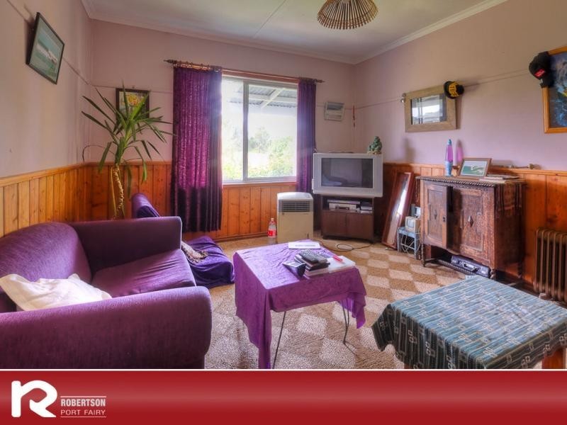 98 Princes Highway, Port Fairy VIC 3284