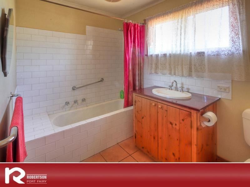 11 Powling Street, Port Fairy VIC 3284