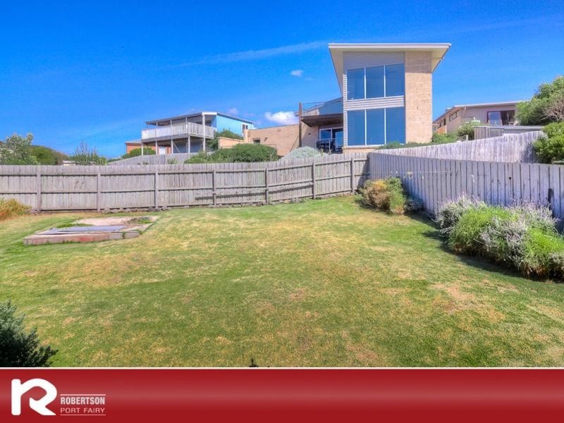 11 Powling Street, Port Fairy VIC 3284