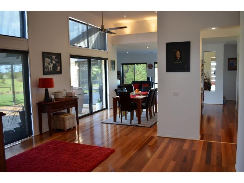 8 Toolong Road North, Toolong VIC 3285