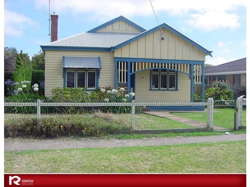 44 Cox Street, Port Fairy VIC 3284