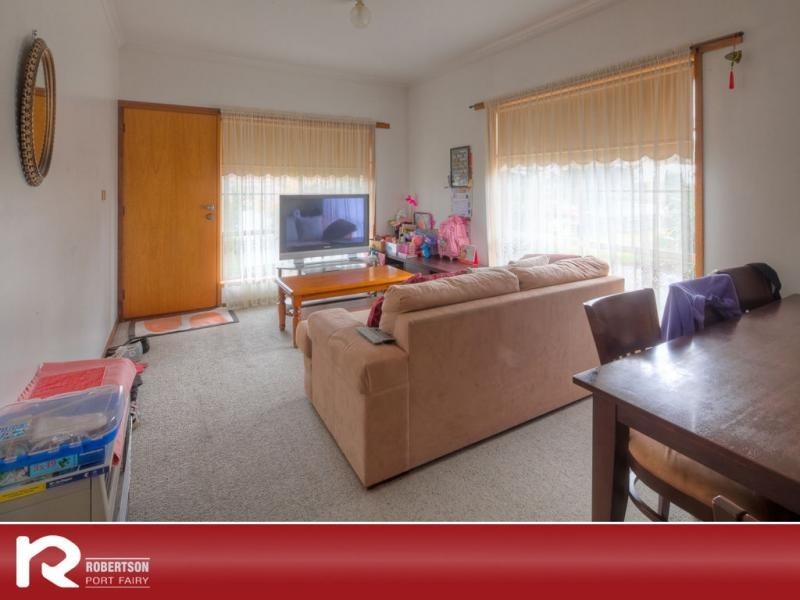 1/64 Cox Street, Port Fairy VIC 3284