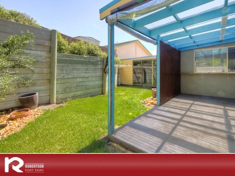 13 Reardon Street, Port Fairy VIC 3284