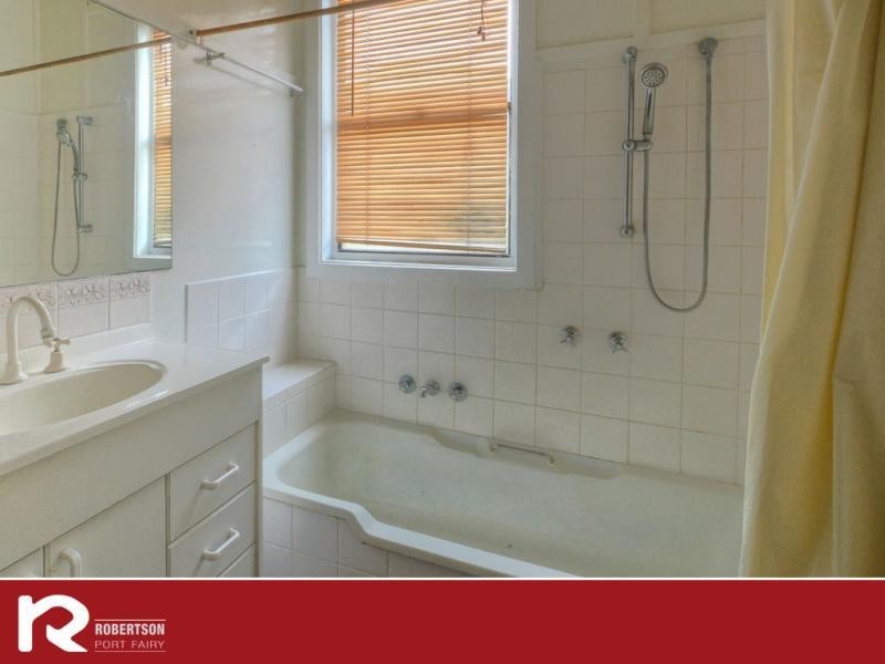 25 Singleton Street, Port Fairy VIC 3284