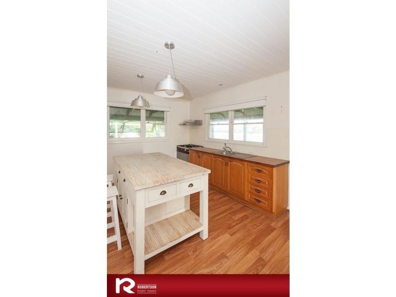 212 Princes Highway, Port Fairy VIC 3284