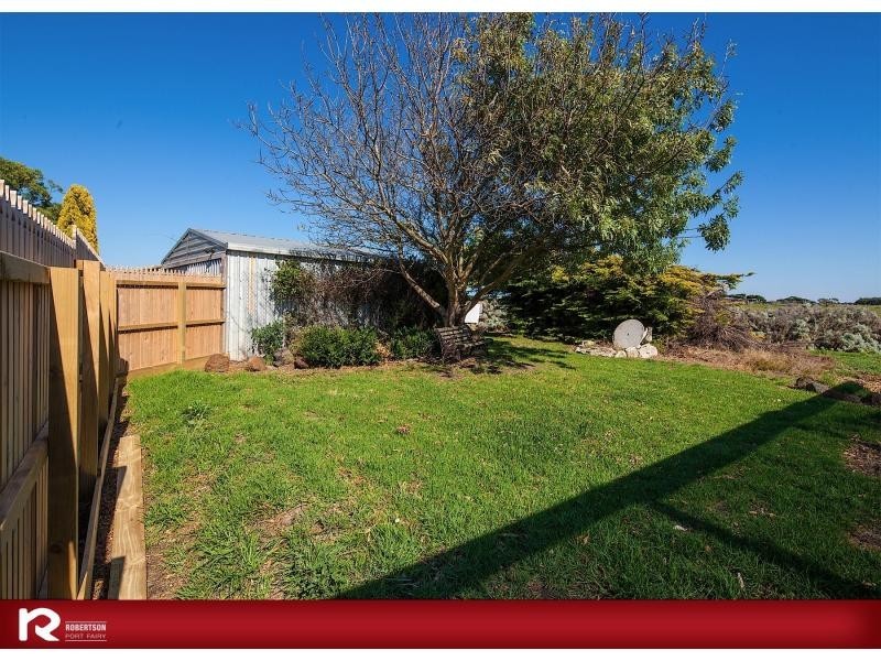 212 Princes Highway, Port Fairy VIC 3284
