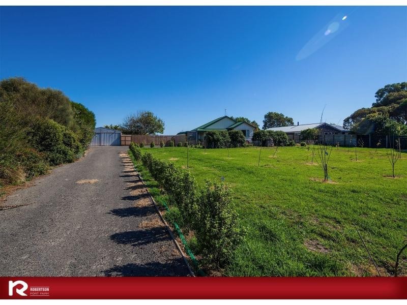 212 Princes Highway, Port Fairy VIC 3284