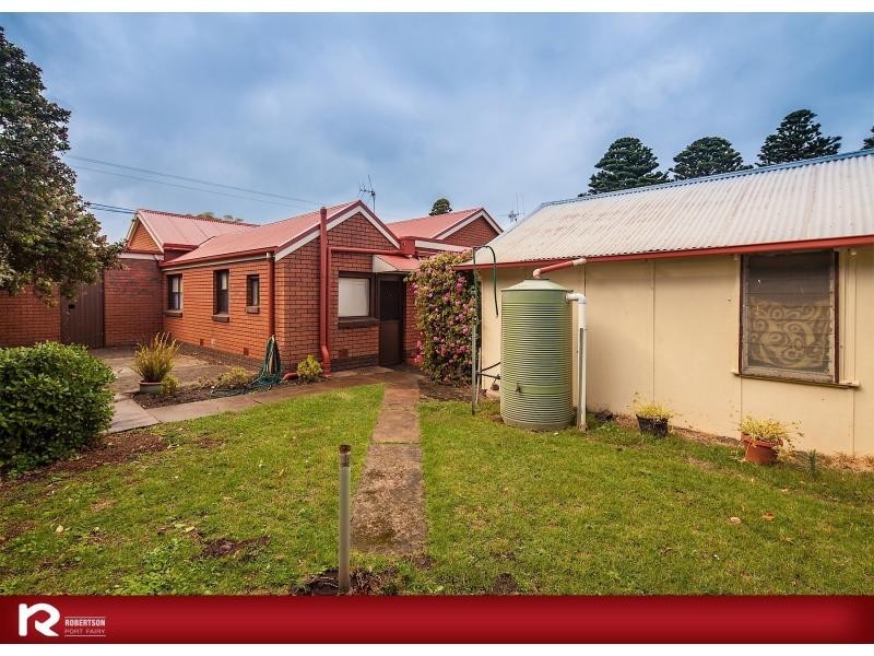 2 James Street, Port Fairy VIC 3284