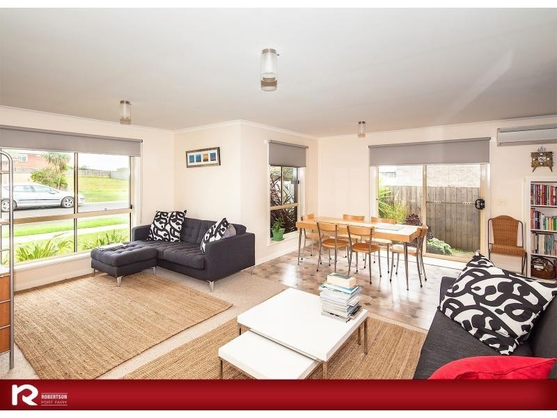 Unit 1/2 Gratton Street, Port Fairy VIC 3284