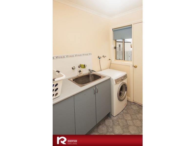 Unit 1/2 Gratton Street, Port Fairy VIC 3284