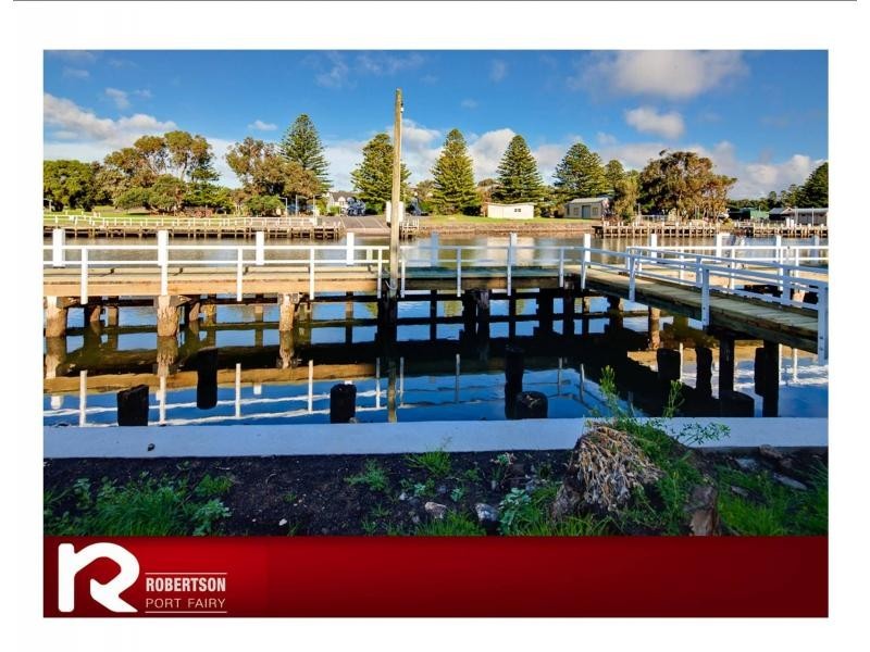 L2/35 Gipps Street, Port Fairy VIC 3284