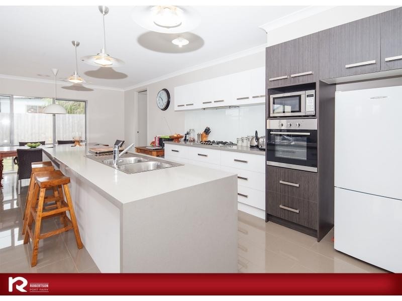 23 Singleton Street, Port Fairy VIC 3284