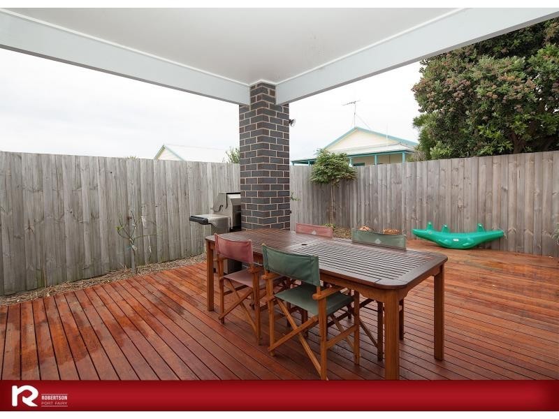 23 Singleton Street, Port Fairy VIC 3284
