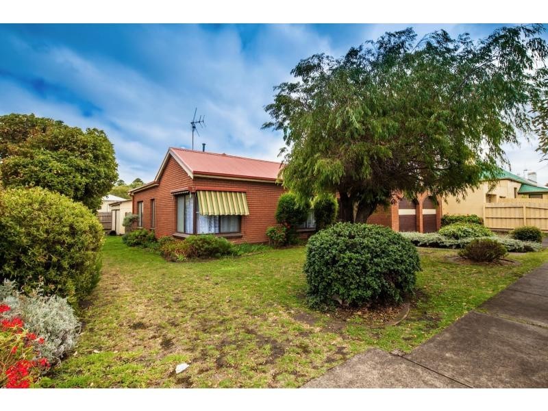 2 James Street, Port Fairy VIC 3284