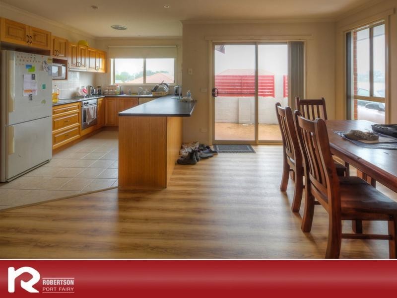 16 Dyson Street, Port Fairy VIC 3284