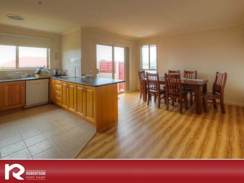 16 Dyson Street, Port Fairy VIC 3284