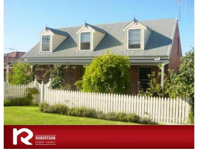 34 Jehu Street, Port Fairy VIC 3284