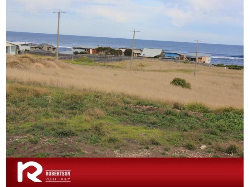 L1-13 Martin Laurence Place, Port Fairy VIC 3284