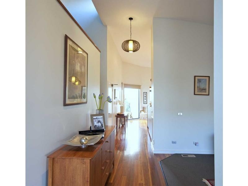 28 Osmond Lane, Port Fairy VIC 3284