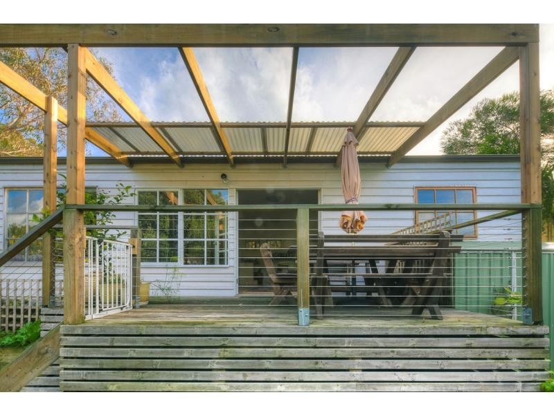 6 Whalers Drive, Port Fairy VIC 3284