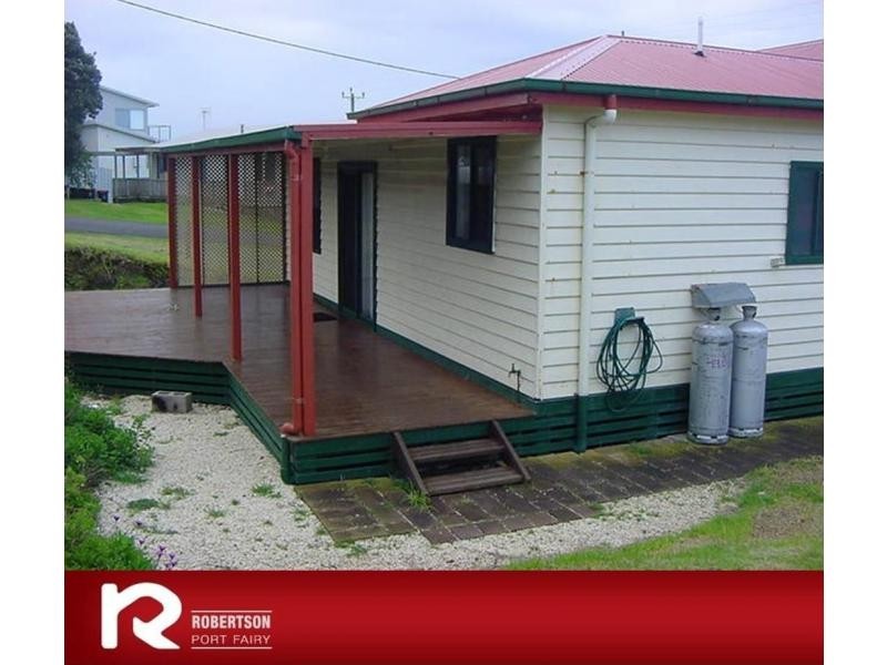 19 Powling Street, Port Fairy VIC 3284