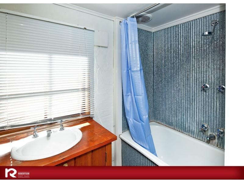 198b Princes Highway, Port Fairy VIC 3284