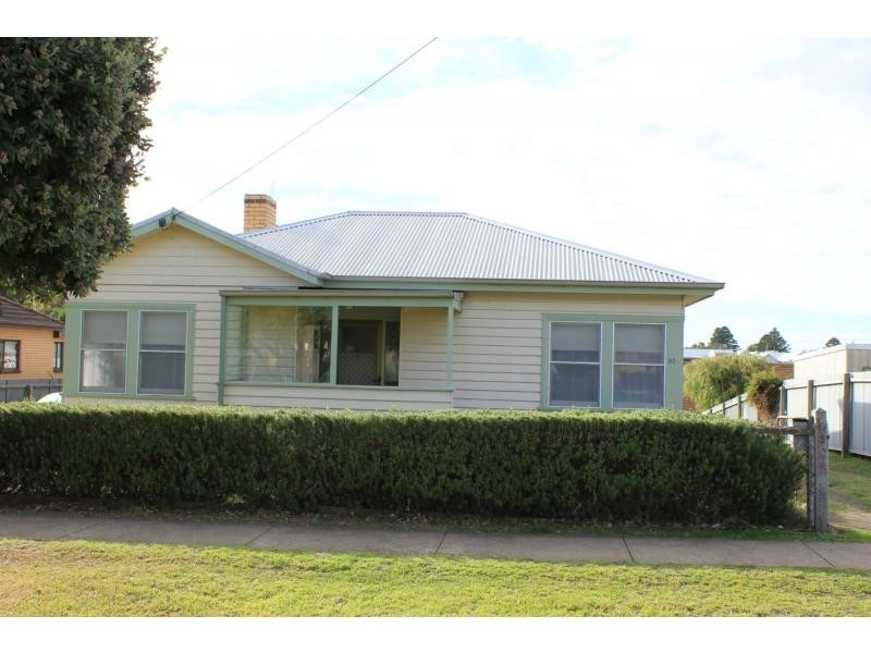 60 Cox Street, Port Fairy VIC 3284