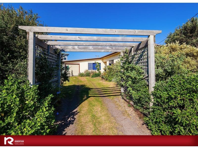 2 Powling Street, Port Fairy VIC 3284