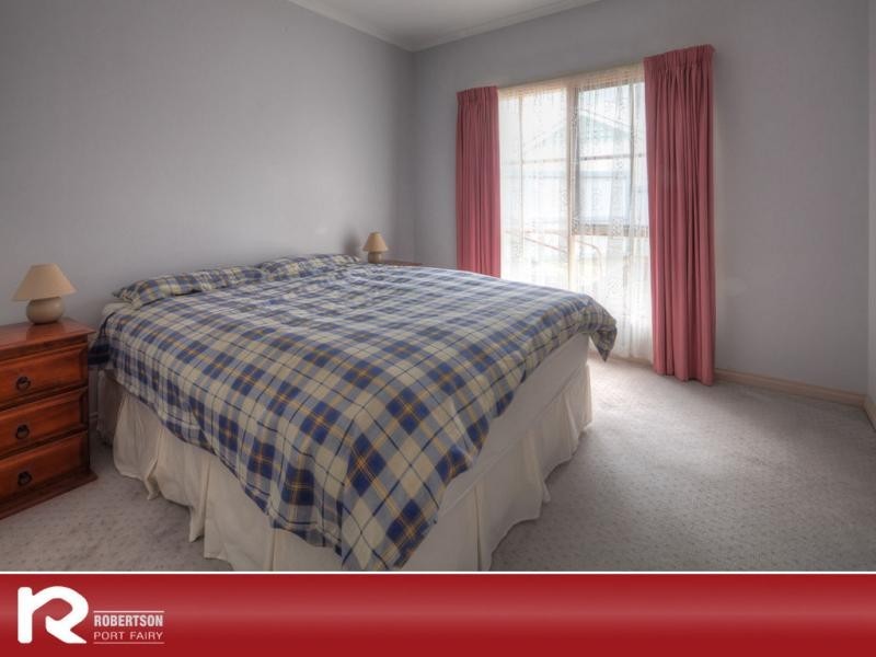 2/54 Gipps Street, Port Fairy VIC 3284