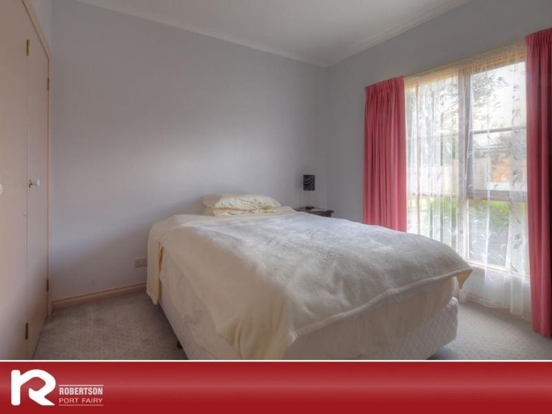 2/54 Gipps Street, Port Fairy VIC 3284