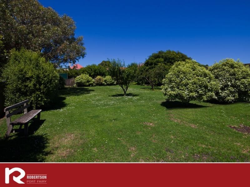 31 James Street, Port Fairy VIC 3284