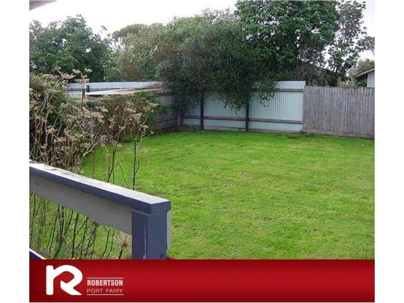 10 Brophy Street, Port Fairy VIC 3284