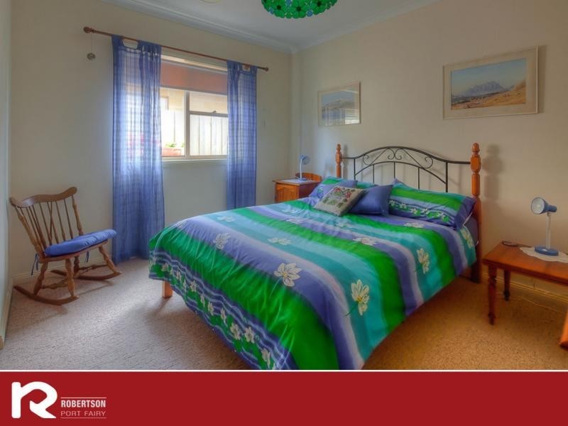 8 Terjesen Court, Port Fairy VIC 3284