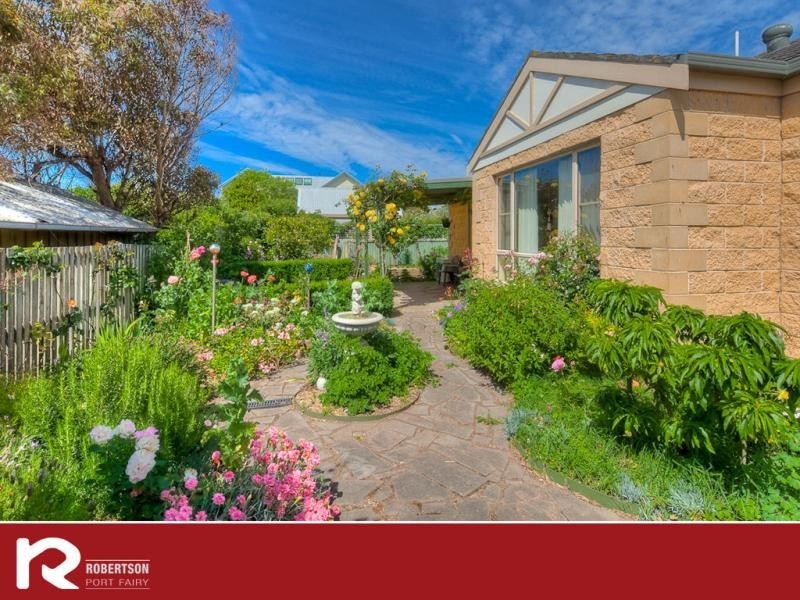 8 Terjesen Court, Port Fairy VIC 3284