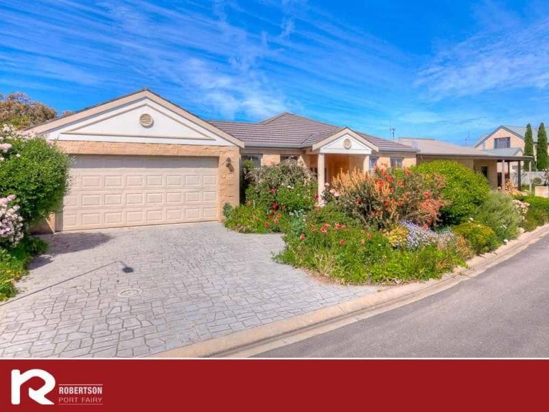 8 Terjesen Court, Port Fairy VIC 3284