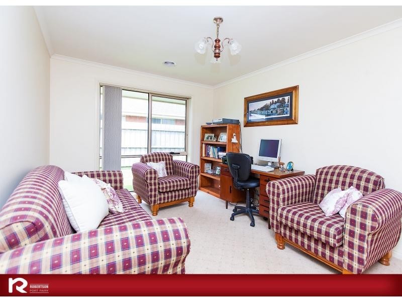 8 Baxter Court, Port Fairy VIC 3284