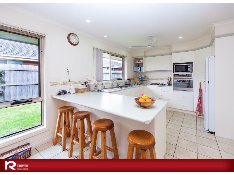 8 Baxter Court, Port Fairy VIC 3284