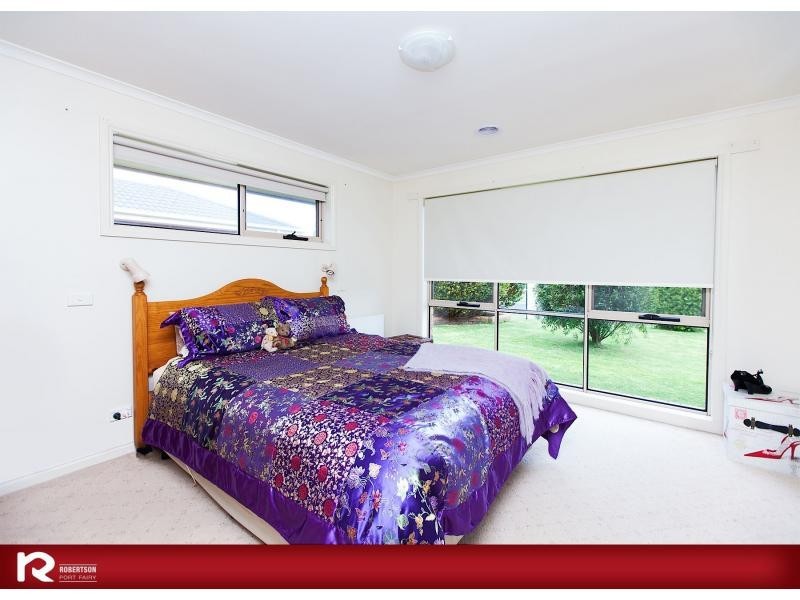 8 Baxter Court, Port Fairy VIC 3284