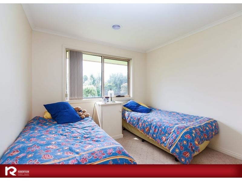 8 Baxter Court, Port Fairy VIC 3284