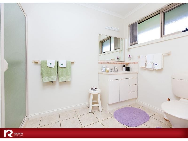 8 Baxter Court, Port Fairy VIC 3284